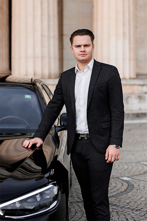 Burdman Artem - Geschäftsführer von MoreMunich Chauffeurservice München
